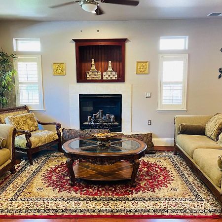 Beautiful Room In Fair Oaks Екстериор снимка