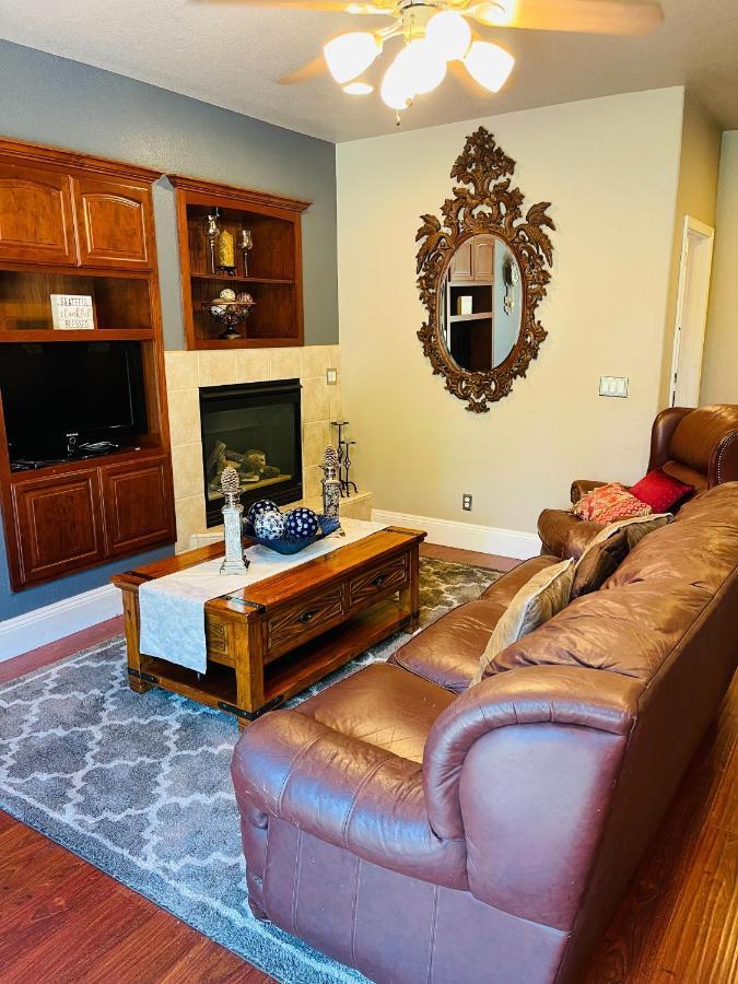 Beautiful Room In Fair Oaks Екстериор снимка